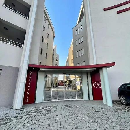 Sladjawing2 Apartment