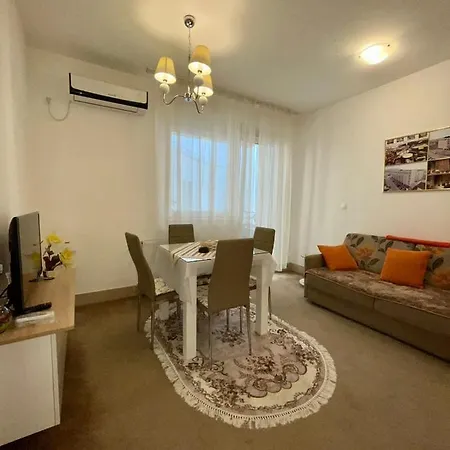 Sladjawing2 Apartment